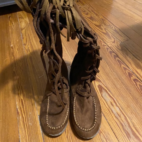 Boots - Picture 2 of 2
